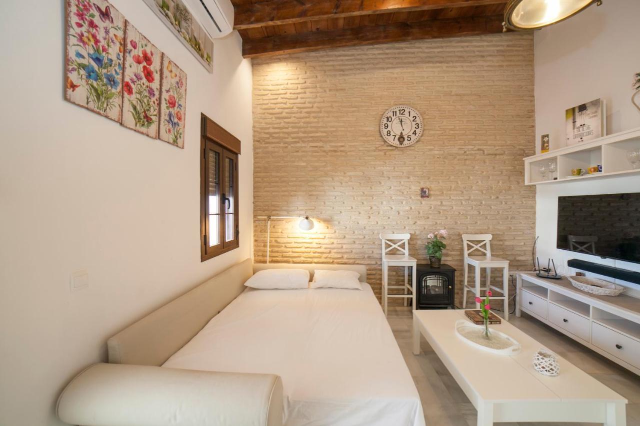 Alohamundi Castilla II Севилья Экстерьер фото